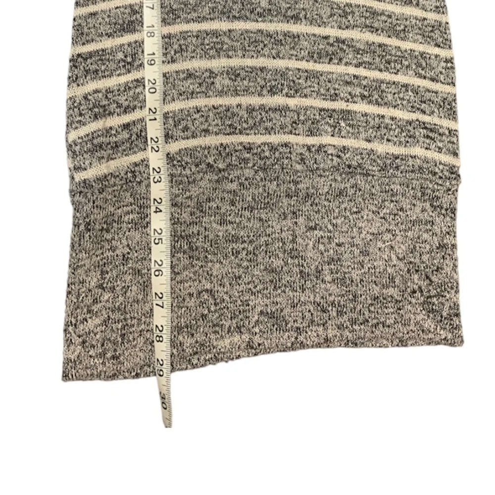 Stripe Knit V Neck - Picture 3 of 5